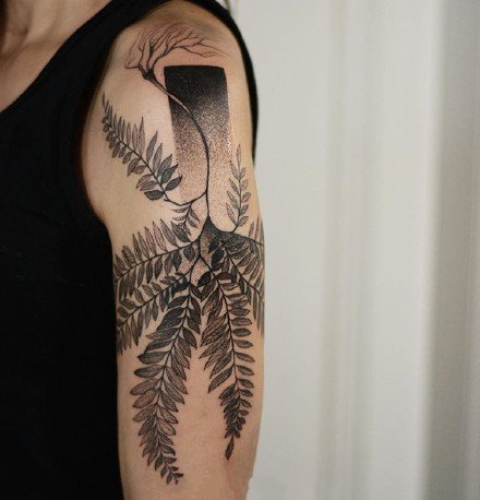 点击大图看下一张：水墨花臂纹身 很精美的9款水墨植物花臂纹身图片