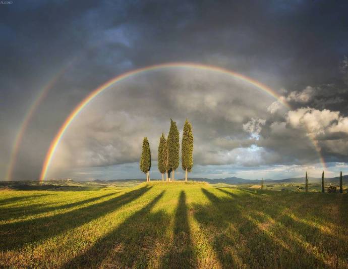 点击大图看下一张：一组托斯卡纳美丽的自然风景图片