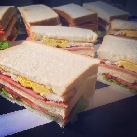 点击大图看下一张：无法抵挡对三明治的喜欢