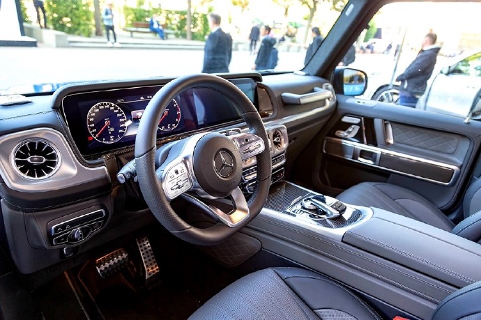 点击大图看下一张：The new Mercedes-Benz G 500 G