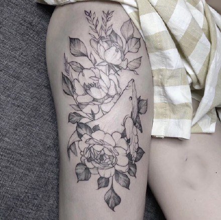 点击大图看下一张：六款很文艺的女生手臂纹身图案欣赏