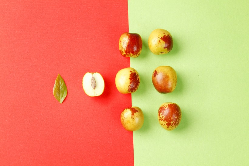 点击大图看下一张：一组新鲜好吃的冬枣图片