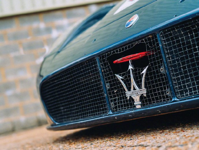 点击大图看下一张：玛莎拉蒂Maserati MC12 GT1图片欣赏