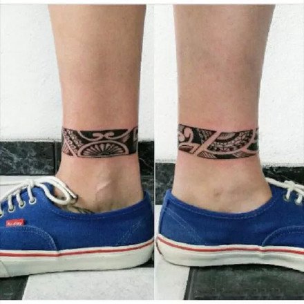 点击大图看下一张：男生脚踝处的9款纹身图案作品
