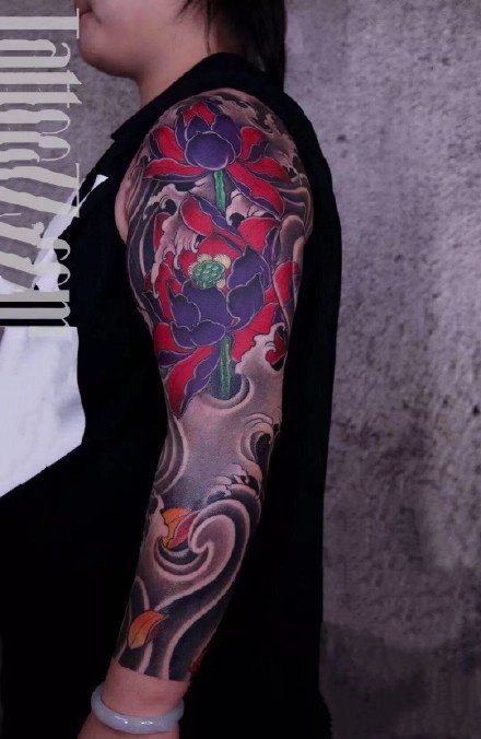 点击大图看下一张：武汉纹身-9款不同风格的花臂纹身 武汉老兵纹身作品