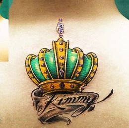 点击大图看下一张：纹身小皇冠 9款创意的小皇冠纹身图片