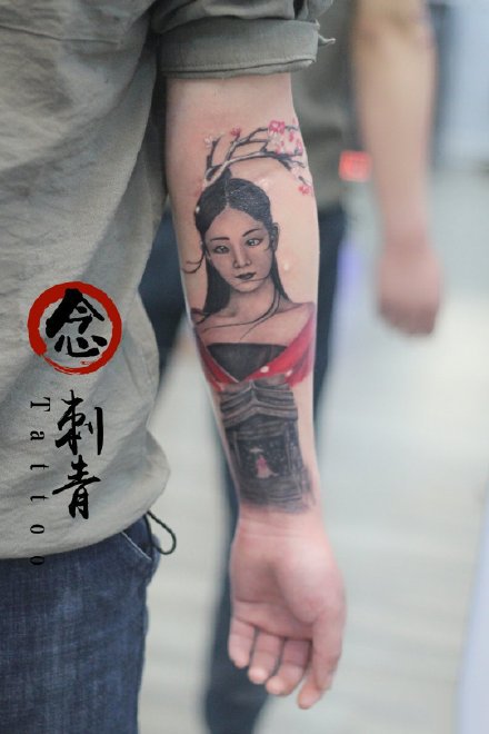 点击大图看下一张：阜阳纹身 阜阳念刺青近期九款纹身图案作品