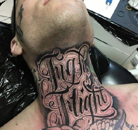 点击大图看下一张：下巴下面脖子上的9款个性花体字纹身图片