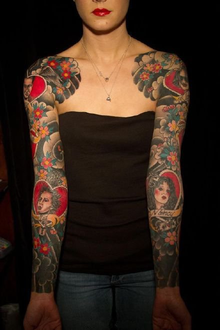 点击大图看下一张：女性花臂纹身 帅气的9款女性大花臂纹身作品欣赏