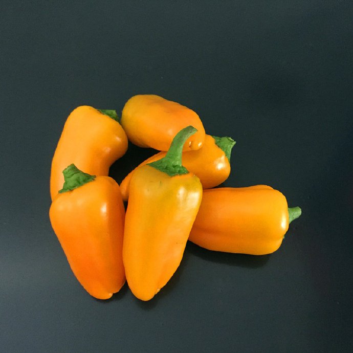 点击大图看下一张：一组甜甜的水果小甜椒图片欣赏