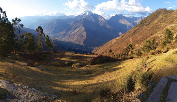 点击大图看下一张：世界上最长的安第斯山脉图片