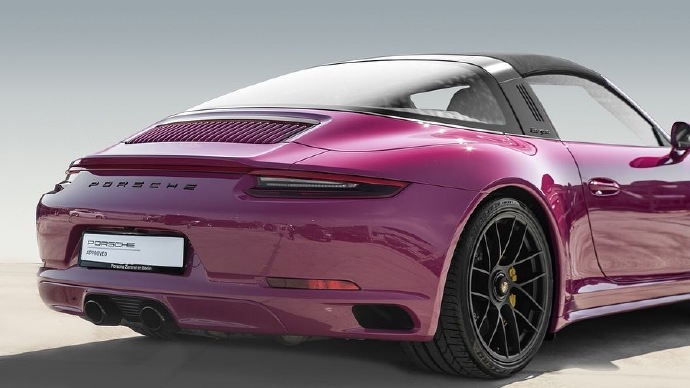 点击大图看下一张：一组帅气紫色保时捷2018 Targa 4 GTS