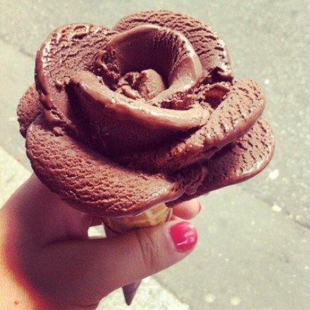 点击大图看下一张：花朵冰淇淋，美到舍不得吃
