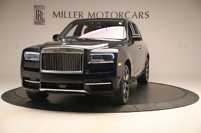 点击大图看下一张：一组帅气的2020 Rolls-Royce Cullinan ​​​​