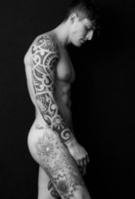 帅哥纹身 9款男性帅哥纹身人体艺术图片