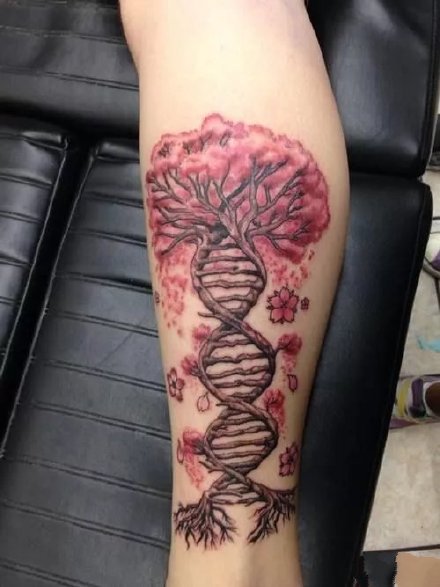 点击大图看下一张:基因链纹身 26款好看的基因链符号主题的纹身图案