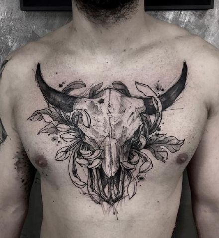 点击大图看下一张：牛纹身 适合金牛座专属的9款牛头纹身作品图案