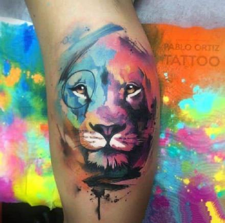 点击大图看下一张：狮头纹身 好看的9款水彩色狮子头纹身图案