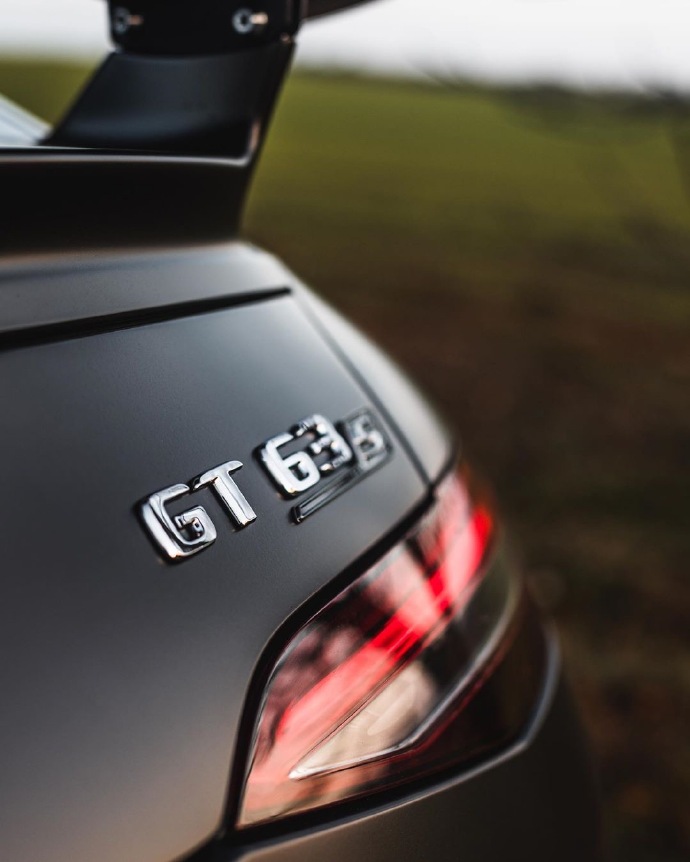 点击大图看下一张：奔驰AMG GT 63 S图片欣赏