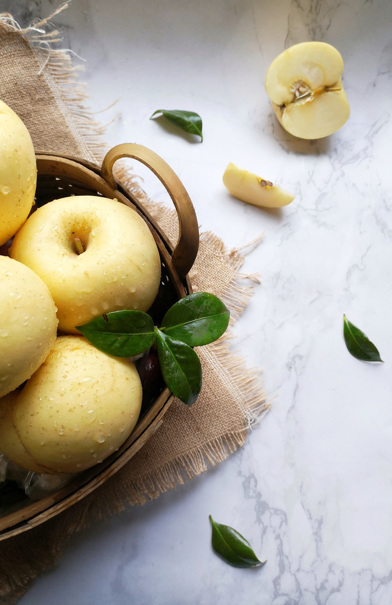 点击大图看下一张：一组香气迷人的奶油苹果图片