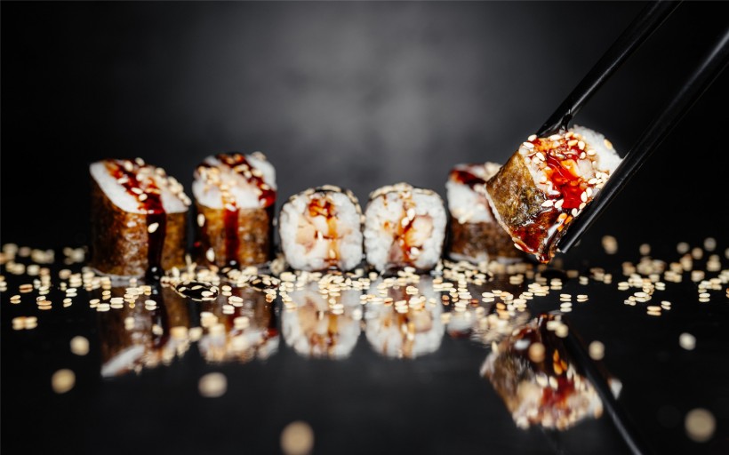 点击大图看下一张：精致好看的寿司图片
