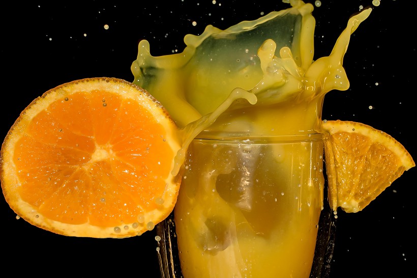 点击大图看下一张：维C特别丰富的橙汁图片