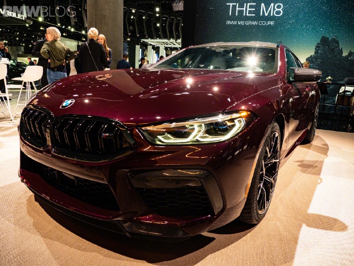 点击大图看下一张：实拍BMW M8 Gran Coupe图片
