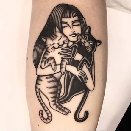 点击大图看下一张：女郎和动物搭配的一组oldschool纹身图片