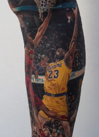 詹姆斯纹身 nba球星詹姆斯的真爱铁粉纹身作品