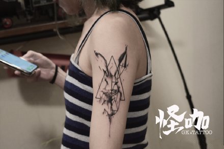 点击大图看下一张：成都刺青 四川成都怪咖纹身的几款纹身作品
