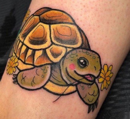 点击大图看下一张：一波小海龟主题的乌龟纹身图片