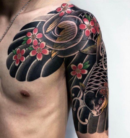 点击大图看下一张：9款男士的樱花半甲纹身图案作品