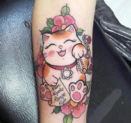 点击大图看下一张：招财猫刺青 14款招财进宝的小可爱招财猫纹身图案