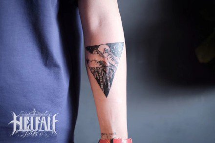 点击大图看下一张：乌鲁木齐纹身 新疆乌鲁木齐黑帆刺青的几款纹身作品