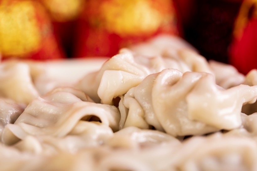 点击大图看下一张：年味十足的水饺图片
