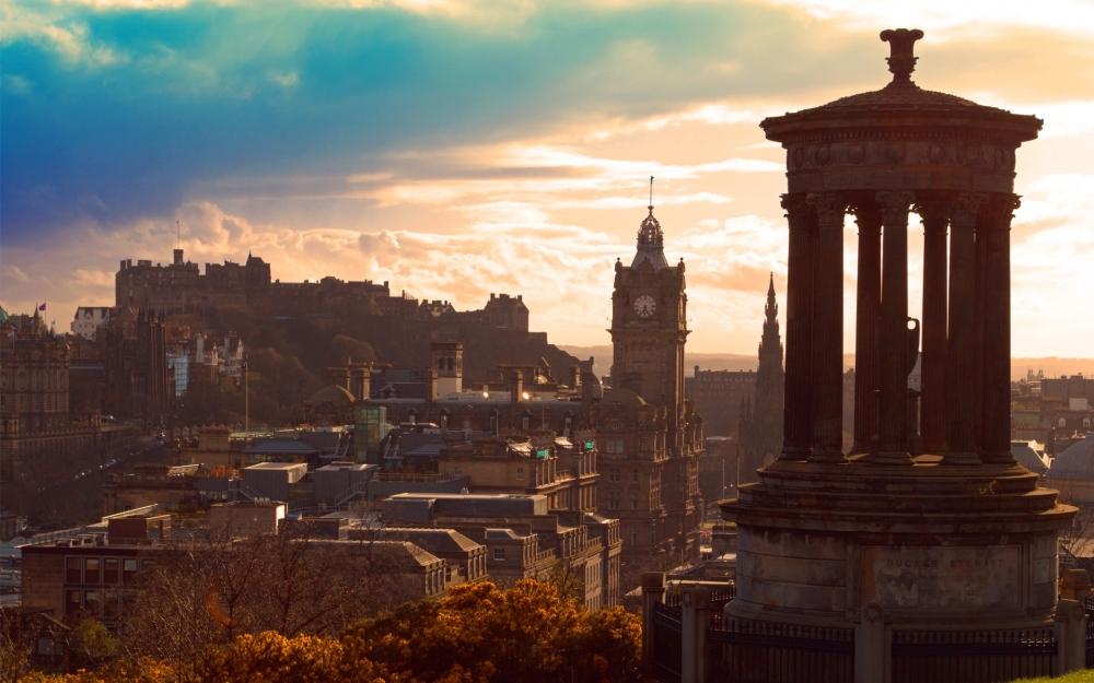 点击大图看下一张：英国苏格兰爱丁堡风景壁纸