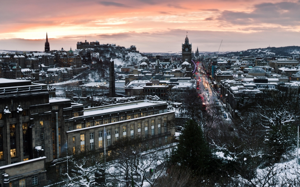 点击大图看下一张：英国苏格兰爱丁堡风景壁纸