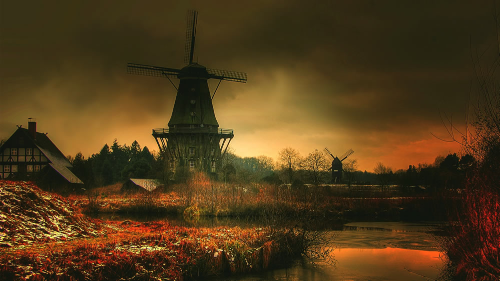 点击大图看下一张：一组荷兰风车图片