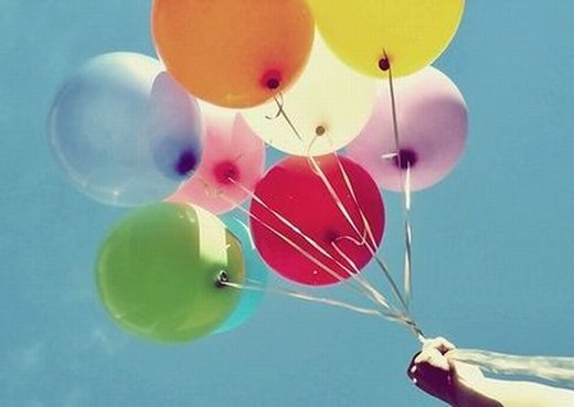 点击大图看下一张：幸福的气球图片