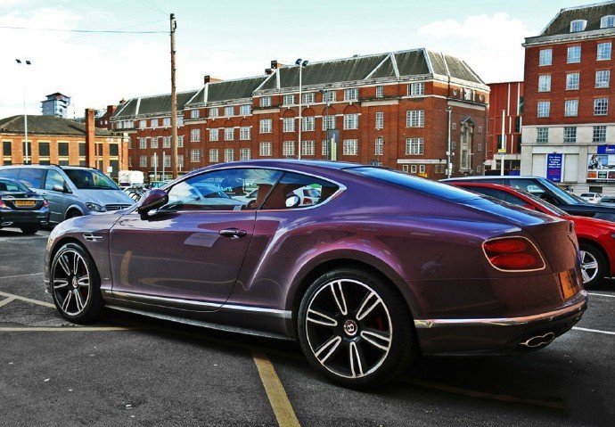 点击大图看下一张：宾利Bentley Continental GT图片欣赏