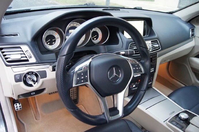 点击大图看下一张：2014 Mercedes-Benz E300