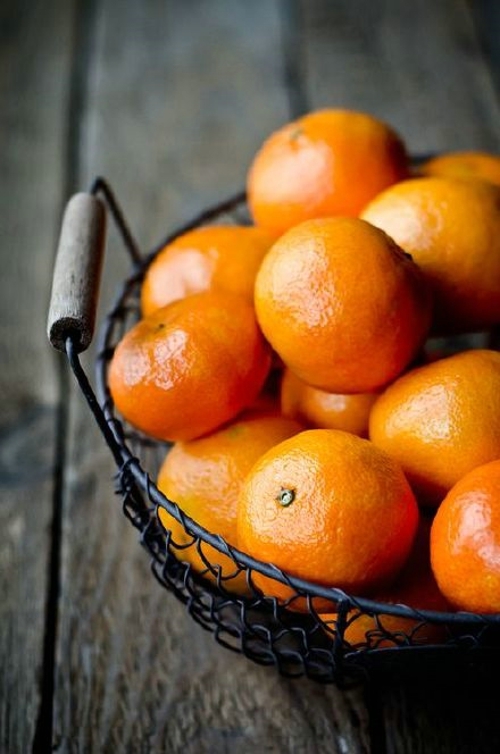 点击大图看下一张：剥开的橘子肉图片欣赏