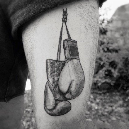 点击大图看下一张：拳击纹身 创意拳击主题的几款纹身图案素材