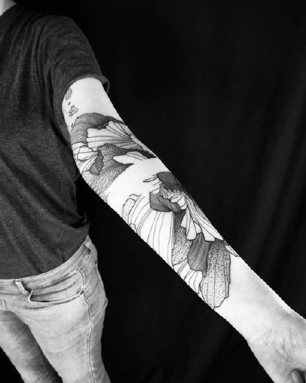 点击大图看下一张：植物花臂纹身 9款素花植物的黑灰点刺花臂纹身作品图案