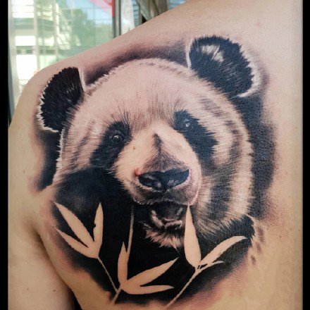 点击大图看下一张：很可爱的一组熊猫主题小纹身图案