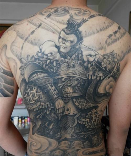 点击大图看下一张：孙悟空纹身 24款大满背的齐天大圣纹身图案作品