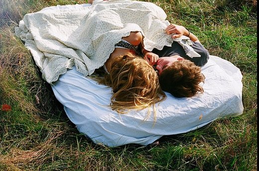 点击大图看下一张:我不喜欢风,我只喜欢你