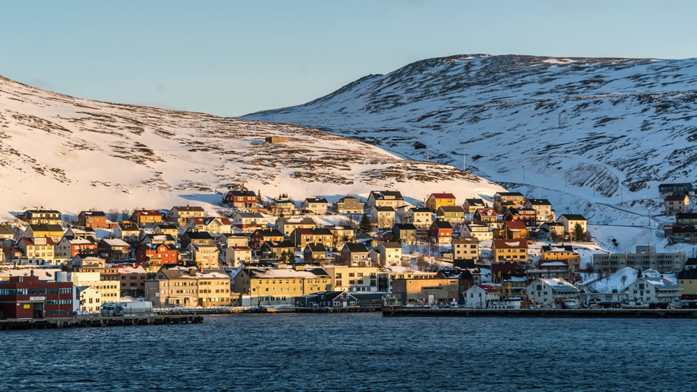 点击大图看下一张：优美挪威小镇风景图片