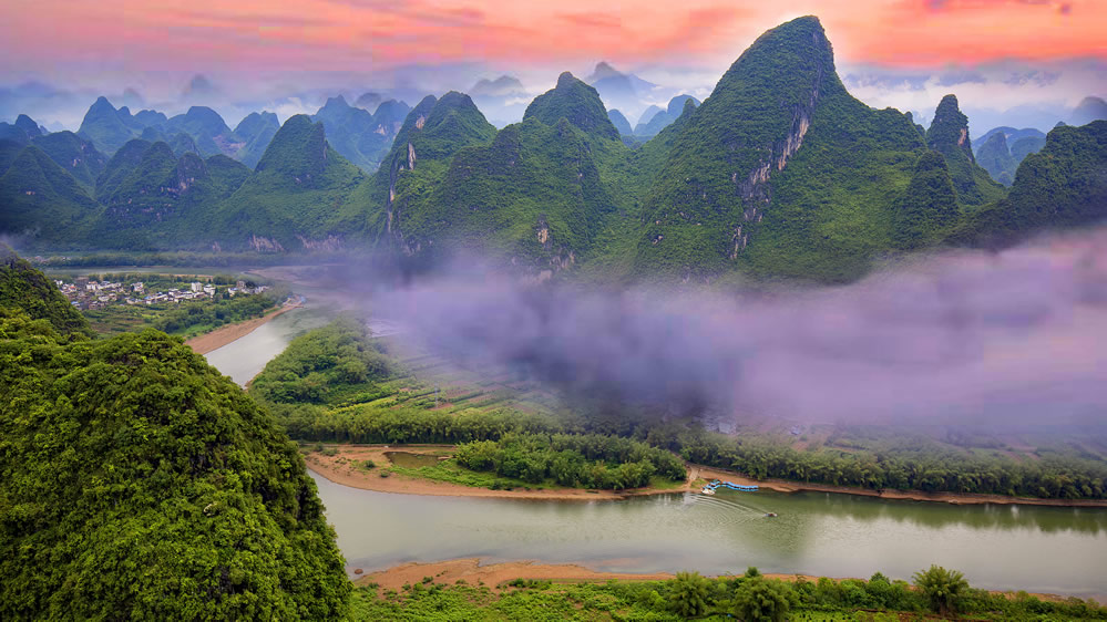 点击大图看下一张：桂林漓江山水图片