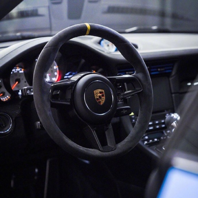 点击大图看下一张：保时捷911 GT3 RS图片欣赏
